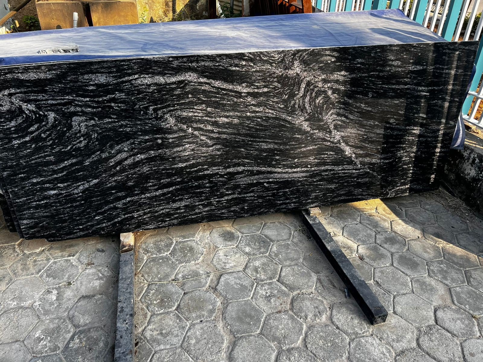 Black Markino Granite Slab