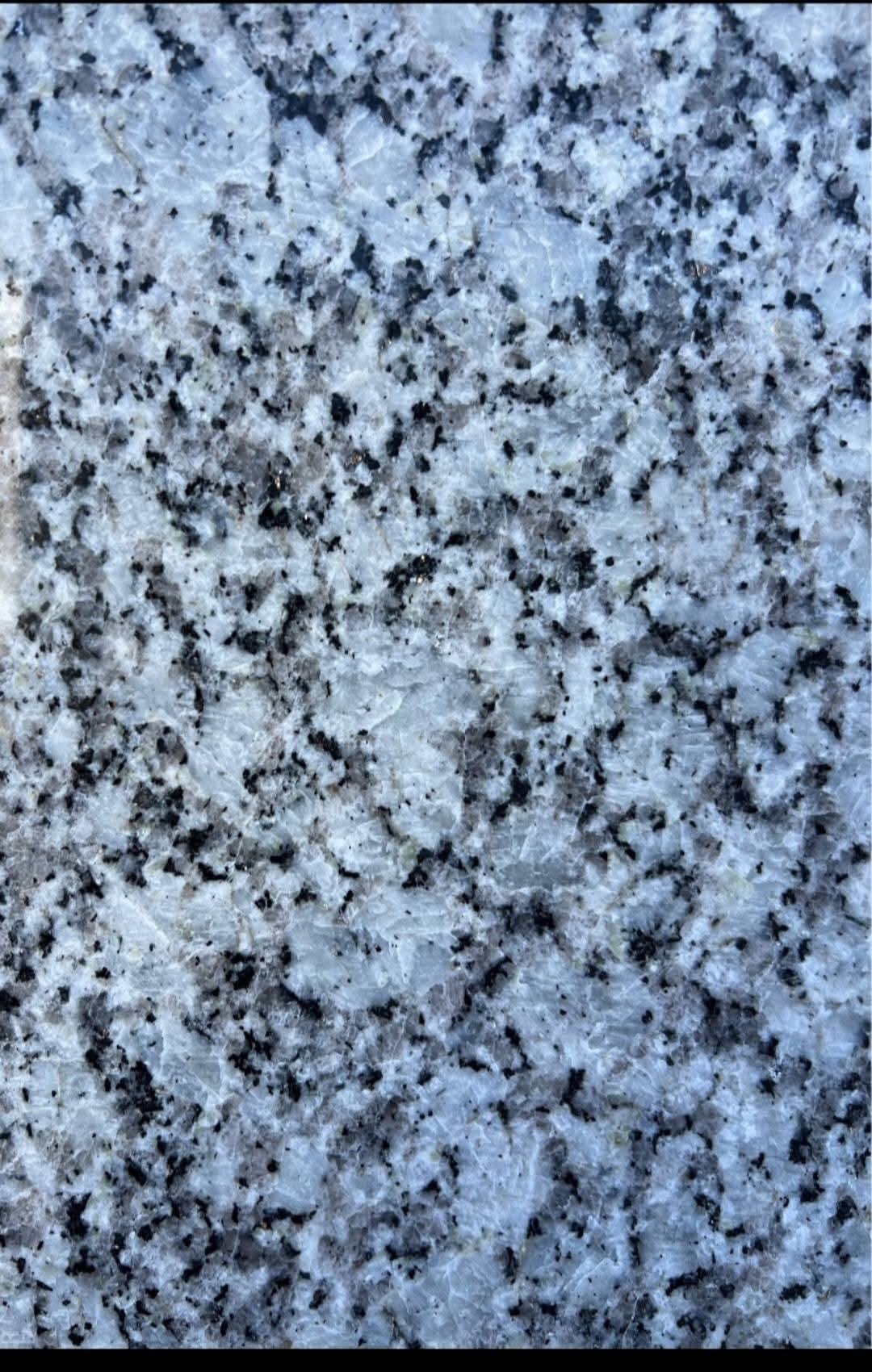 P White Granite Slab detail